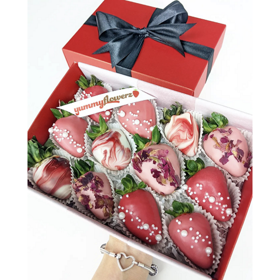 Chocolate Covered Strawberries Box | Edible Creations
